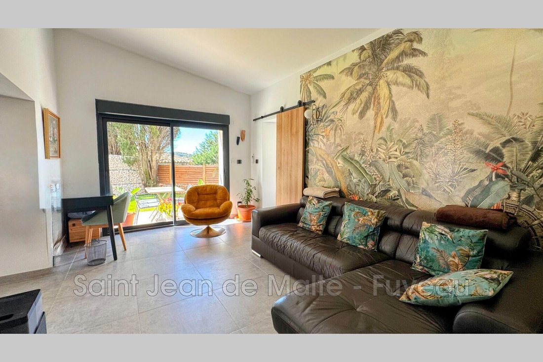 Apartment in Le Tholonet, Provence-Alpes-Côte d'Azur, France 4 - 17948538