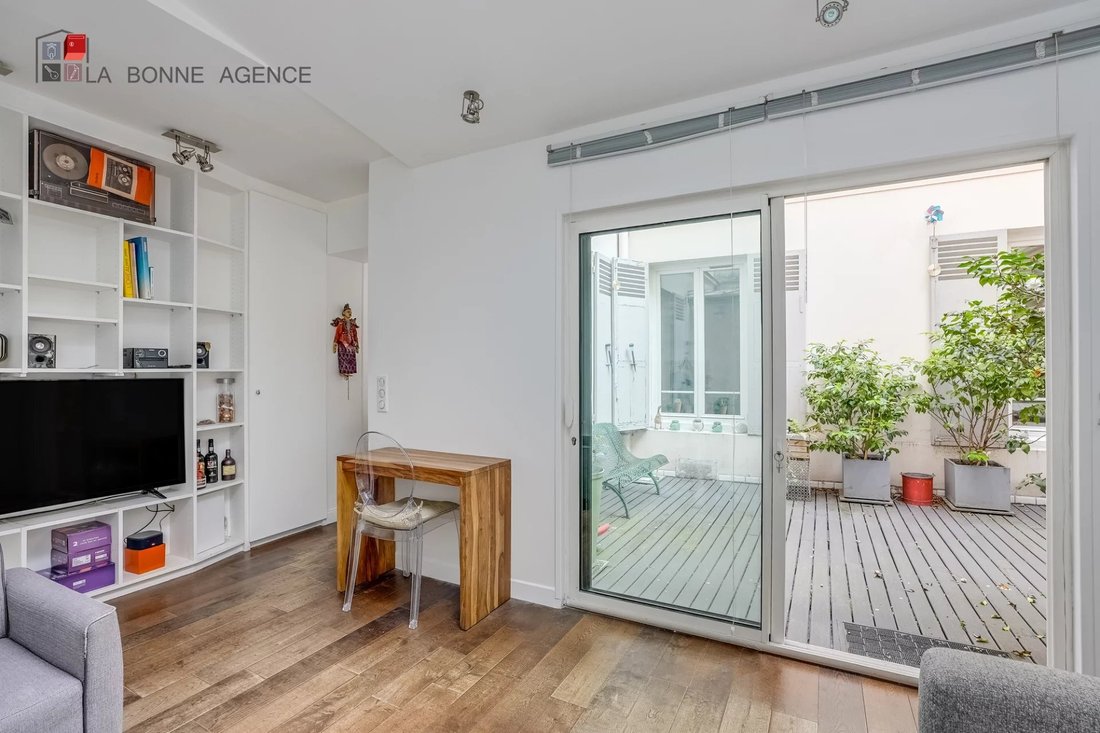 Apartment in Hoche-Friedland, Paris 8e Arrondissement, Paris 2 - 17948728