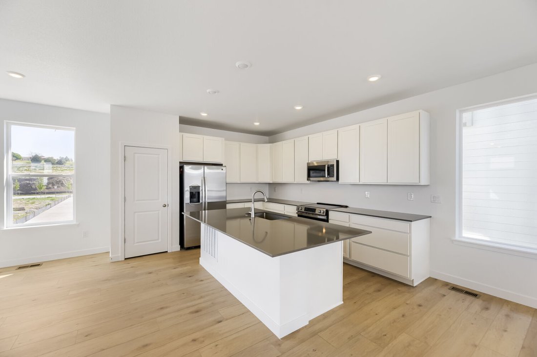 House in Aurora, Colorado, United States 5 - 17949263