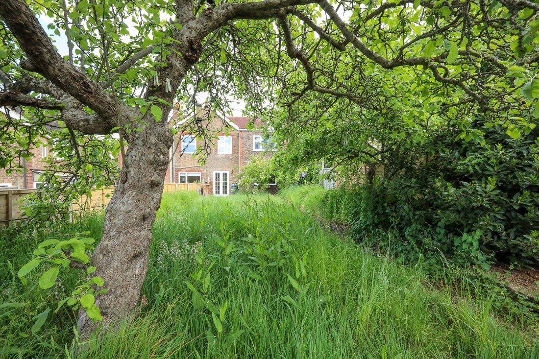 House in Burgess Hill, England 2 - 17949298