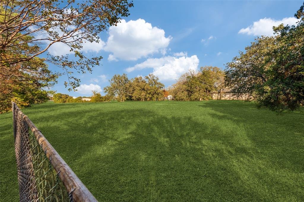 Farm Ranch in Arlington, Texas, United States 3 - 17952643