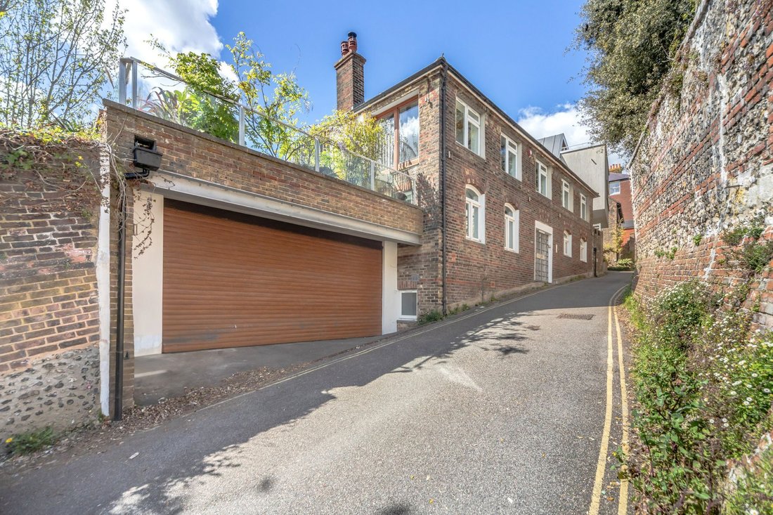House in Lewes, England 1 - 17948635