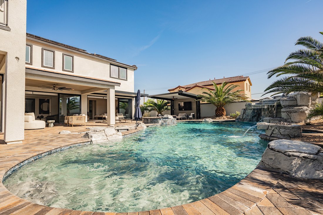 House in Las Vegas, Nevada, United States 4 - 17950548