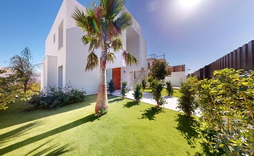 House in Polop, Valencian Community, Spain 1