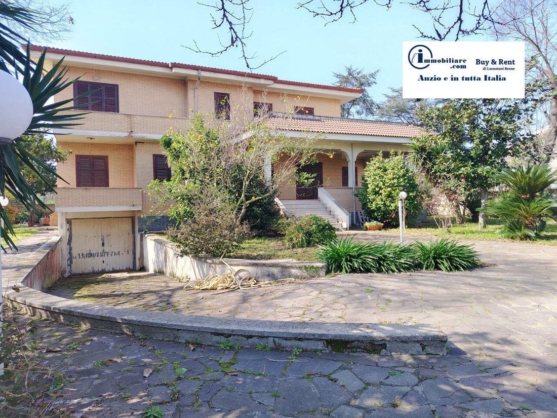 Villa in Improvement, Anzio, Italy 1 - 17535123