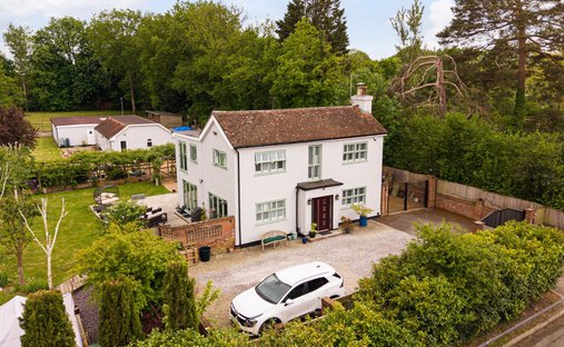 House in Horne, England 1