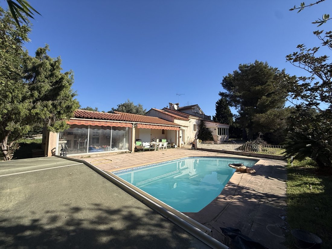 Villa in Saint-Cyr-sur-Mer, Provence-Alpes-Côte d'Azur, France 2 - 17955440