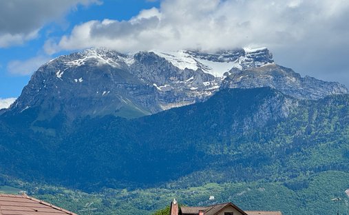 House in Sud, Saint-Jorioz, France 1