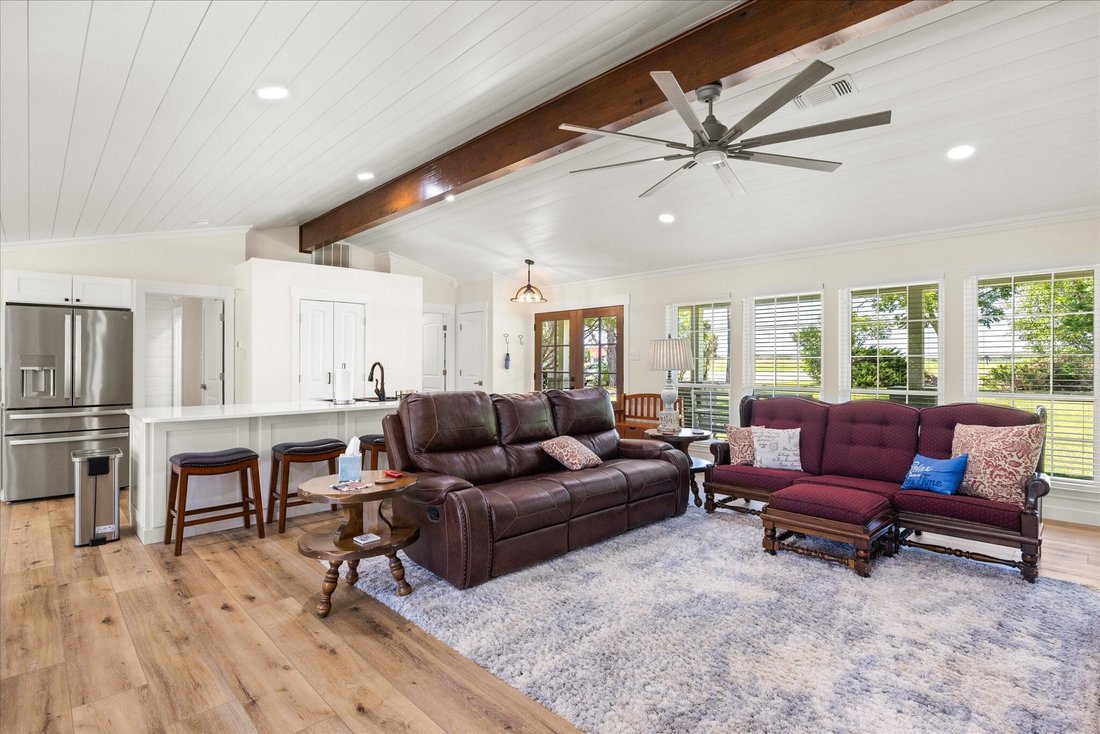 House in Granbury, Texas, United States 4 - 17954820
