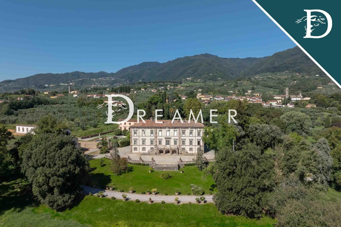 Villa in Capannori, Tuscany, Italy 1 - 16310560