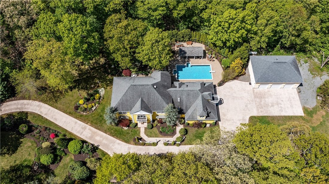 House in East Greenwich, Rhode Island, United States 2 - 17951508