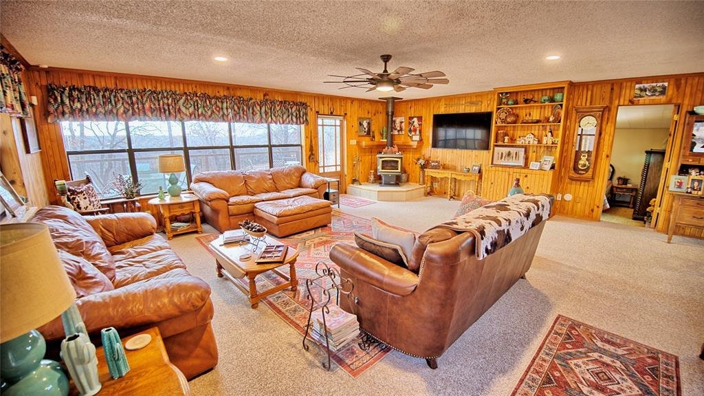 Farm Ranch in Bowie, Texas, United States 2 - 17952618