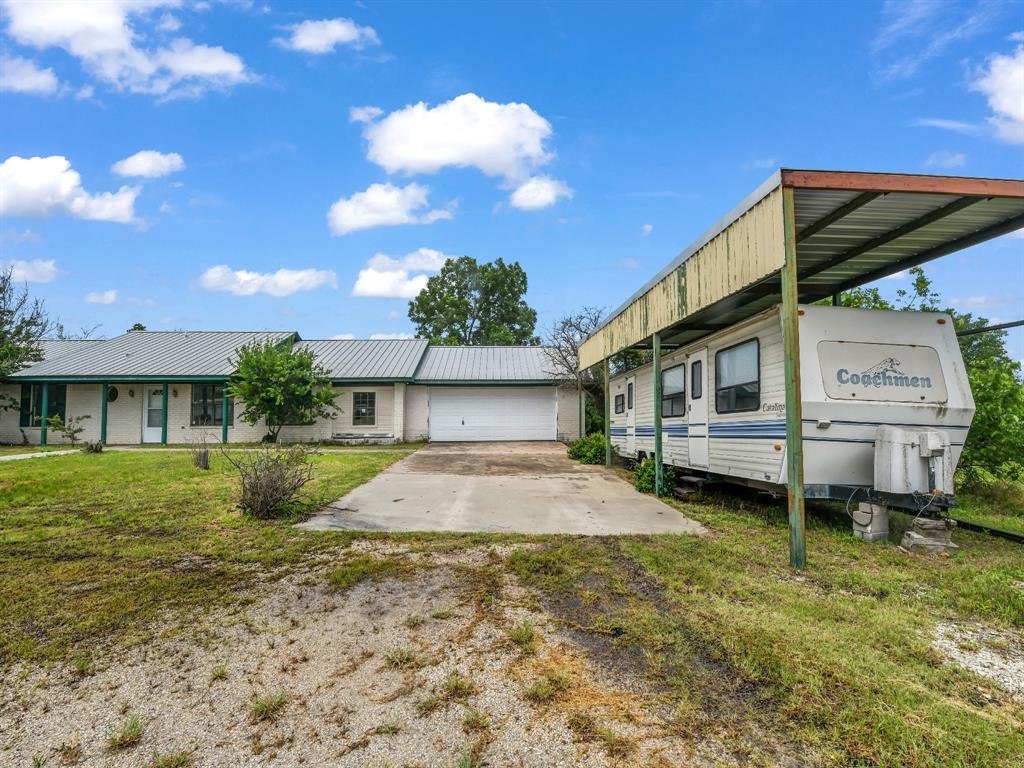 Farm Ranch in Weatherford, Texas, United States 4 - 17952715