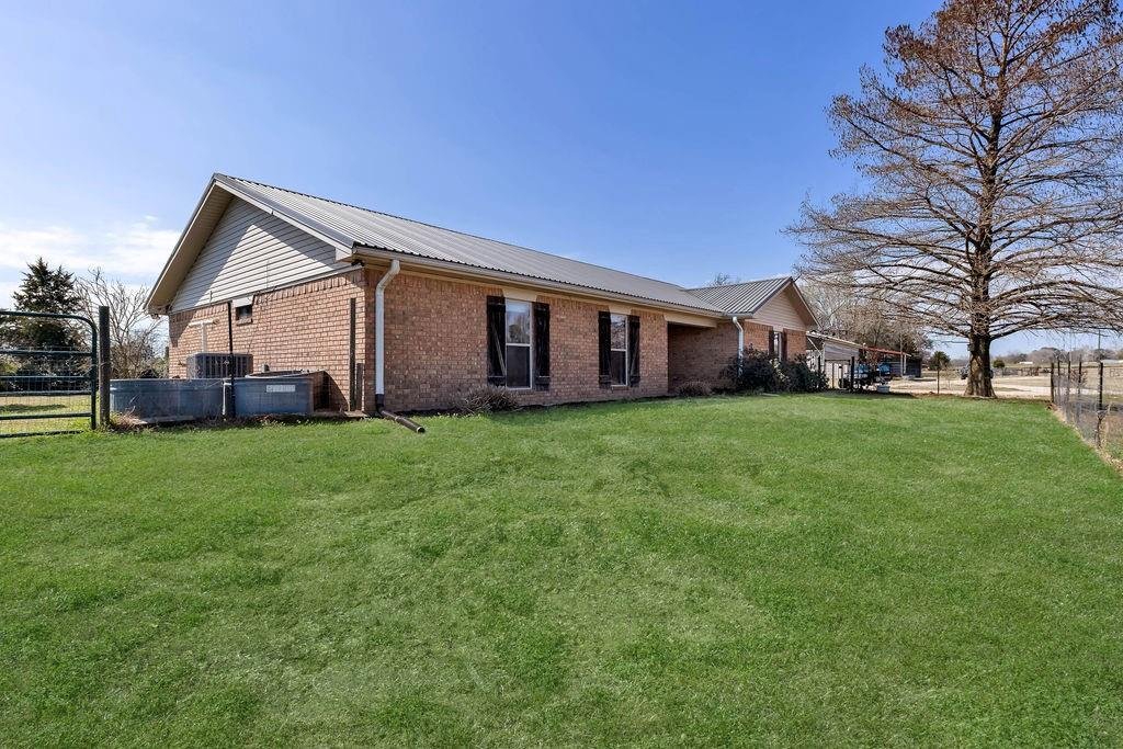 Farm Ranch in Winnsboro, Texas, United States 3 - 17952248