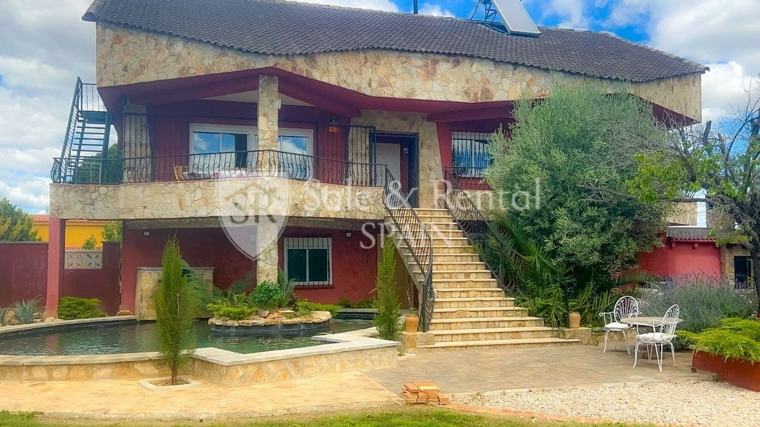 Chalet in Turis, Valencian Community, Spain 2 - 17940432
