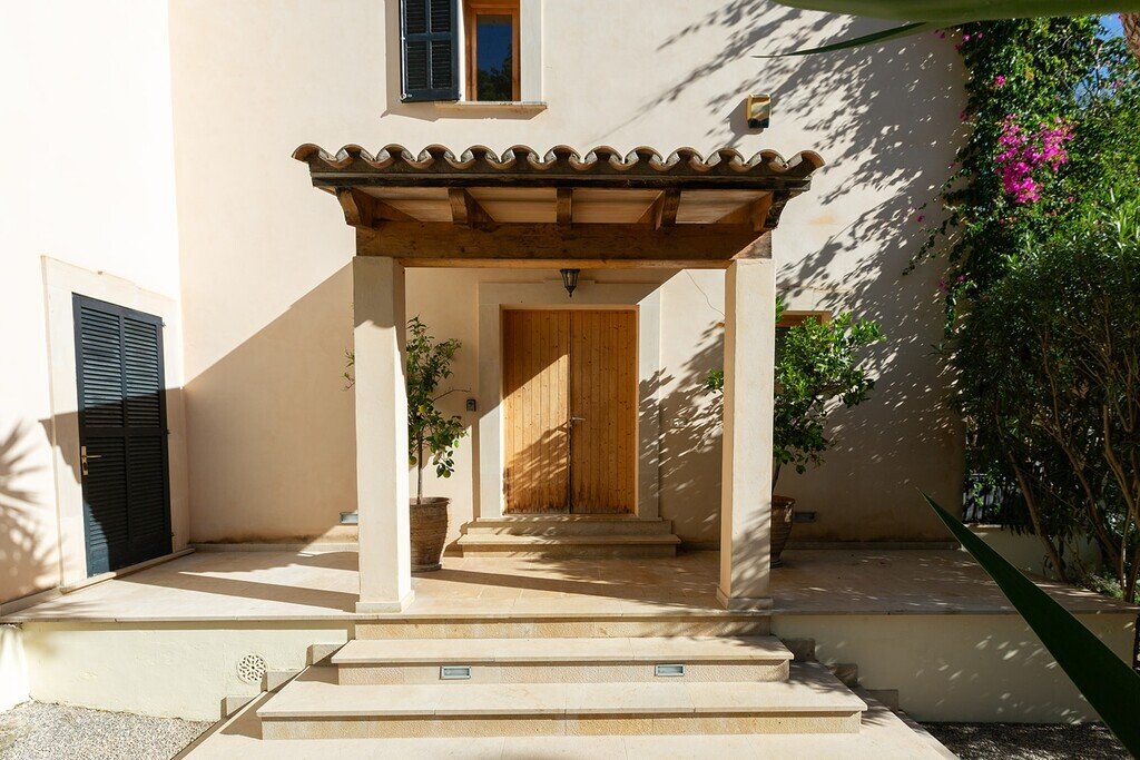 Villa in sa Pobla, Balearic Islands, Spain 1 - 17953893