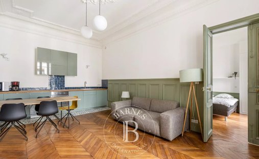 Apartment in Triangle d'Or, Paris 8e Arrondissement, Paris 1