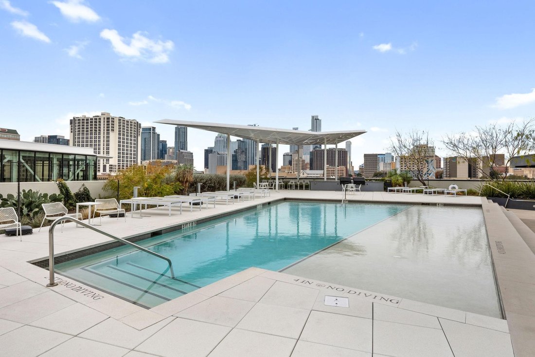 Condo in Austin, Texas, United States 3 - 17951679