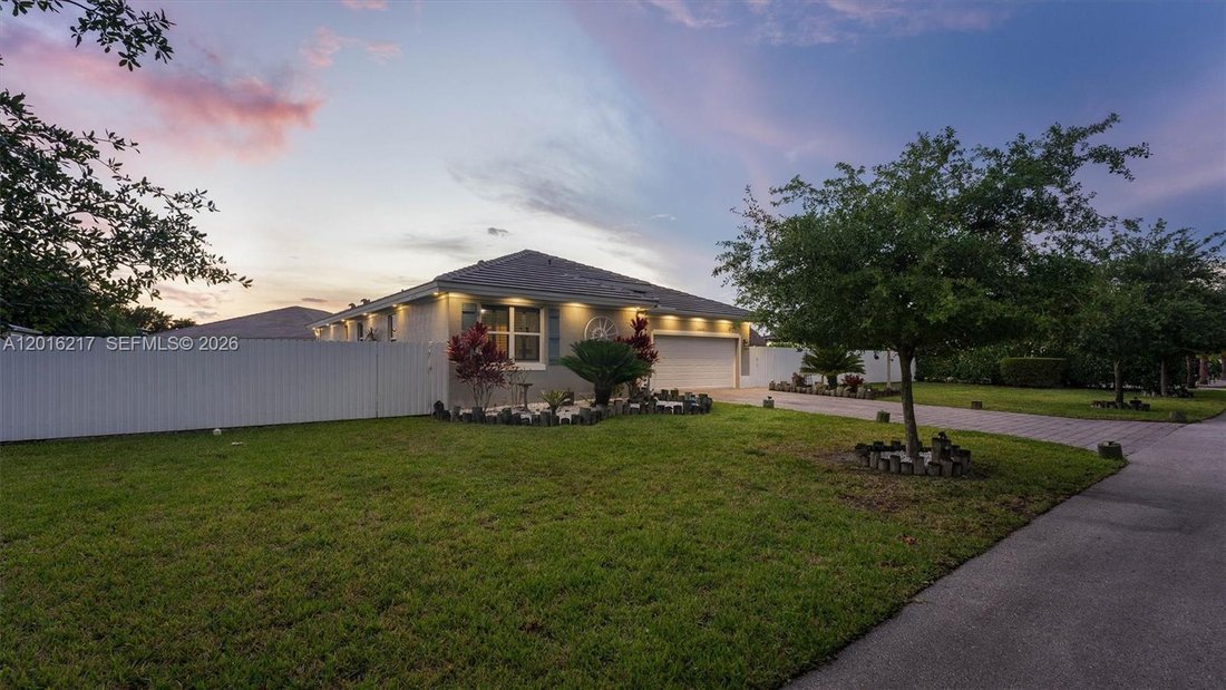 House in Homestead, Florida, United States 5 - 17945945