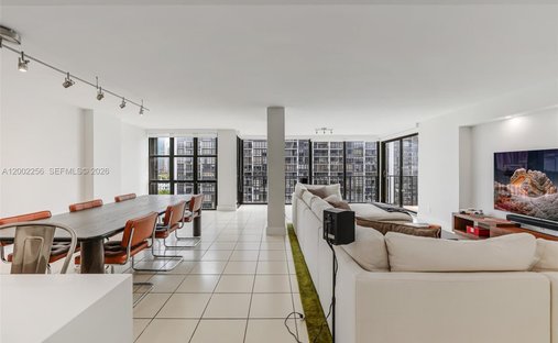 Condo in Miami, Florida, United States 1