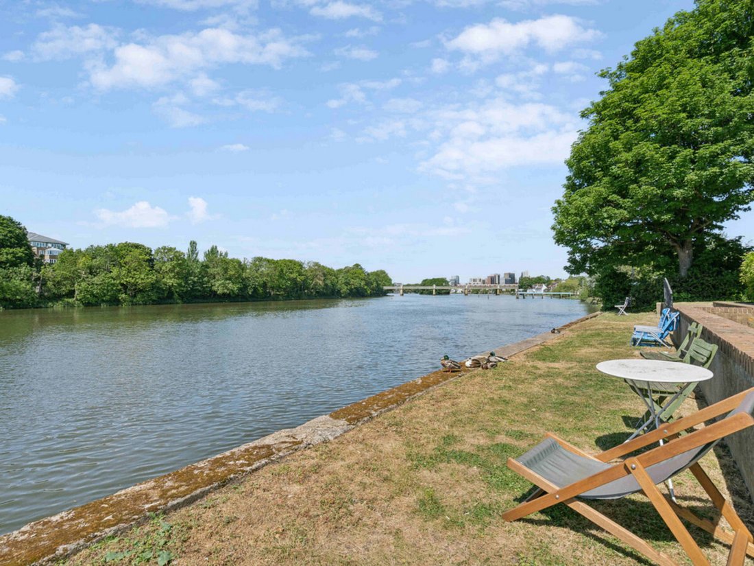 Apartment in Chiswick, Hounslow, England 1 - 17954144