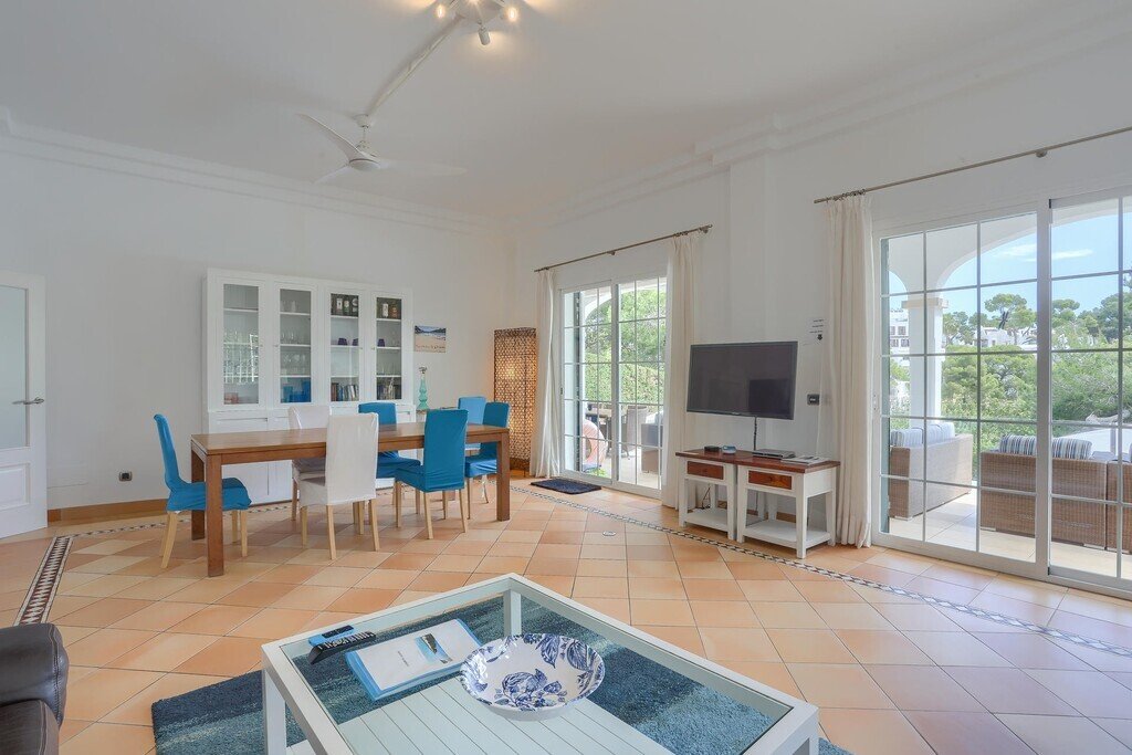 Villa in Cala d'Or, Santanyi, Balearic Islands 3 - 17951636