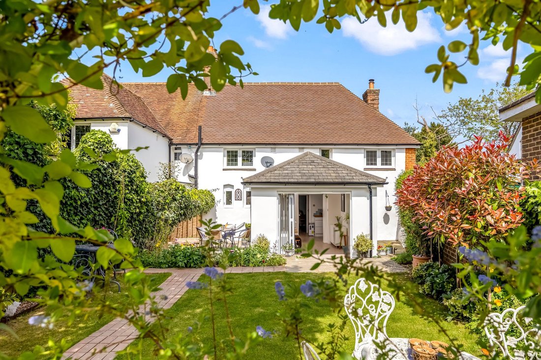 House in Westergate, England 1 - 17949123