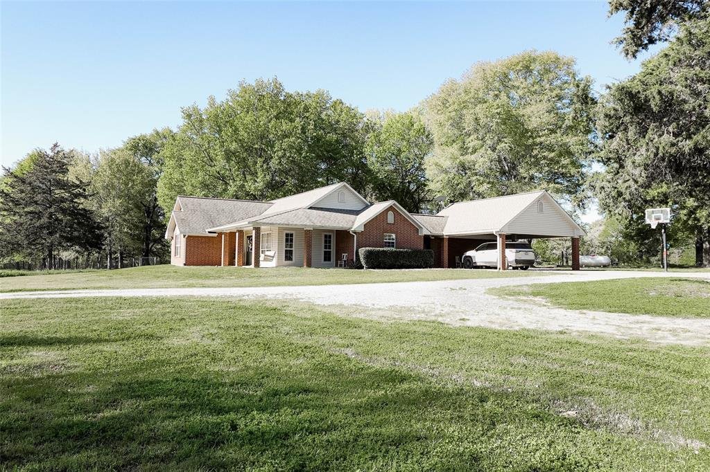 Farm Ranch in Bonham, Texas, United States 3 - 17952432