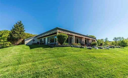 House in Lagrangeville, New York, United States 1