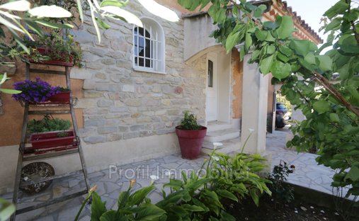 Villa in Codognan, Occitania, France 1