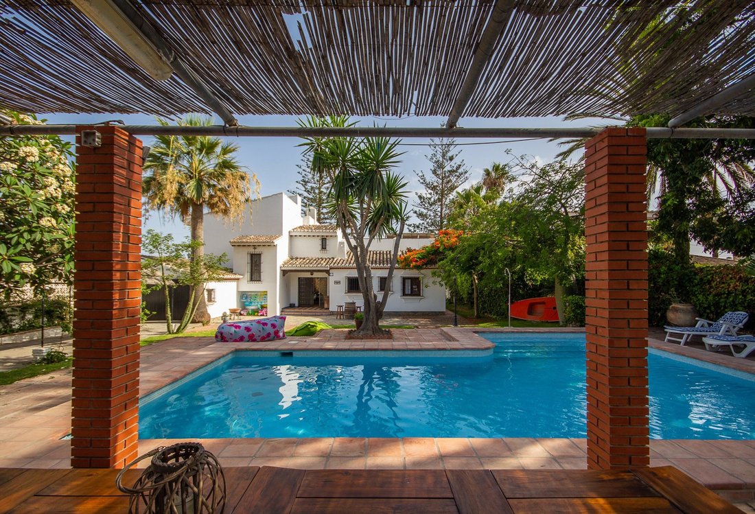 Villa in Rincon de la Victoria, Andalusia, Spain 1 - 17956678