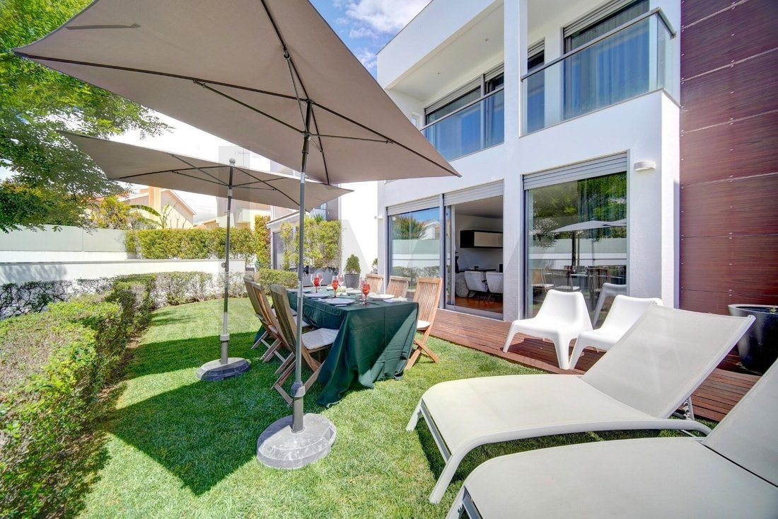 Townhouse in Carcavelos e Parede, Lisbon, Portugal 4 - 17956572