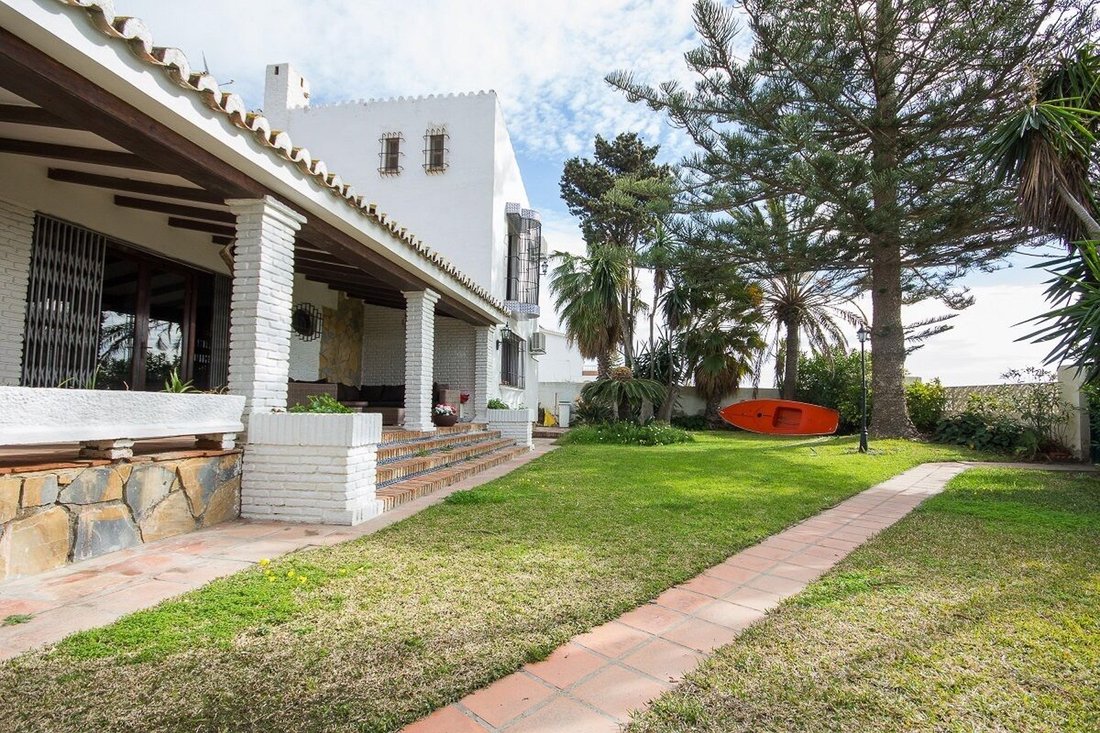 Villa in Rincon de la Victoria, Andalusia, Spain 5 - 17956678