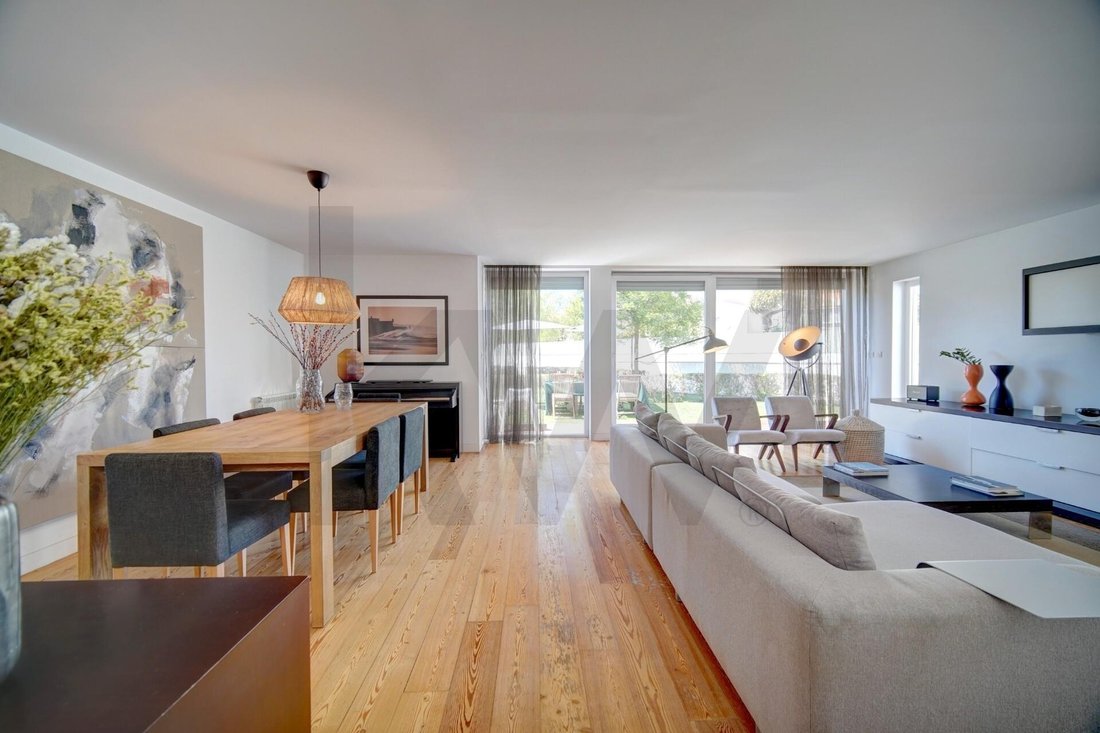 Townhouse in Carcavelos e Parede, Lisbon, Portugal 5 - 17956572