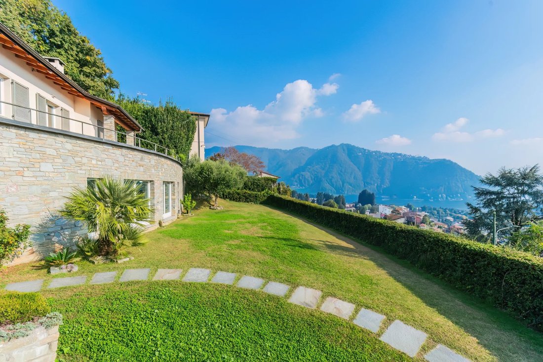 Villa in Cernobbio, Lombardy, Italy 3 - 17956322