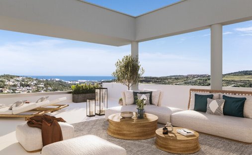 Penthouse in Estepona, Andalusia, Spain 1