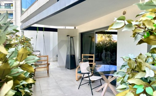 Apartment in Carcavelos e Parede, Lisbon, Portugal 1