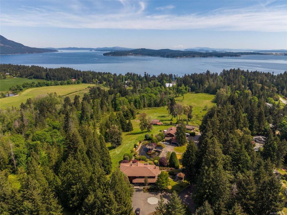 House in Mill Bay, British Columbia, Canada 2 - 17956510