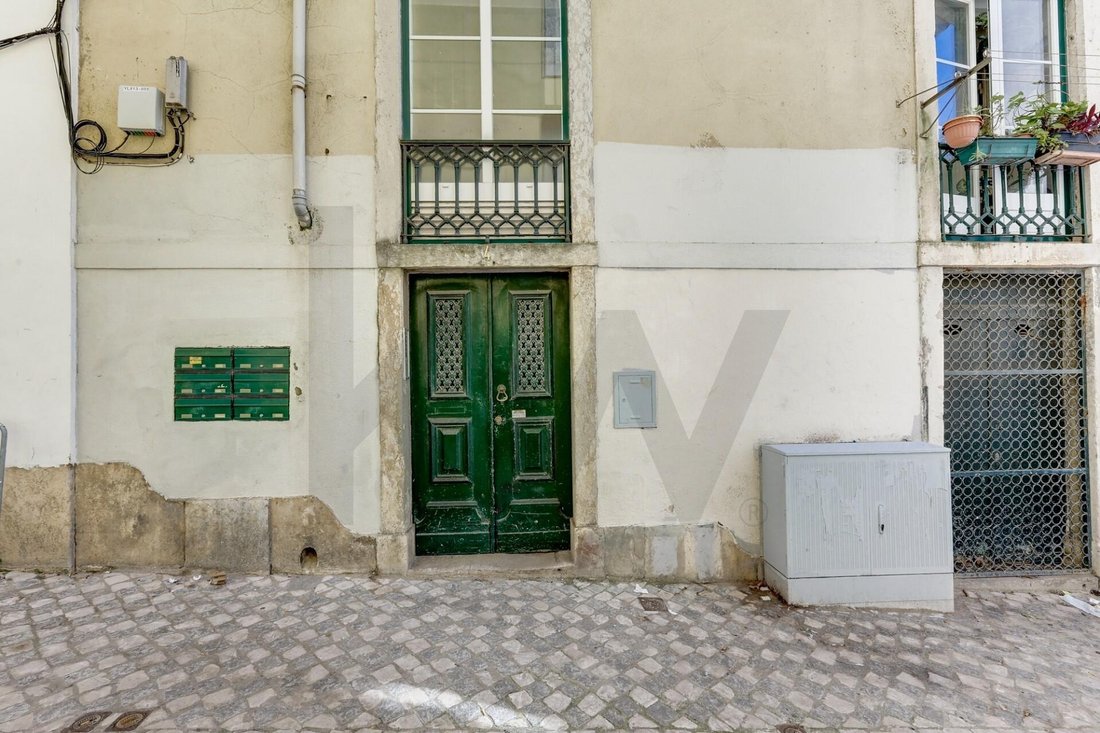 Misericordia, Lisbon, Portugal 4 - 17956581
