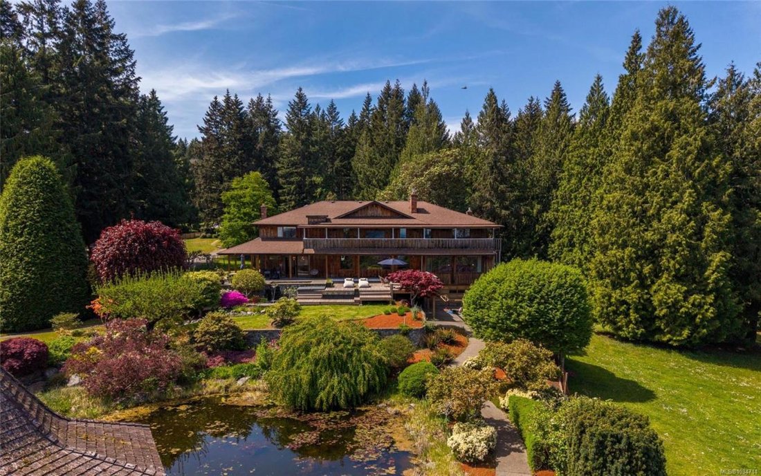 House in Mill Bay, British Columbia, Canada 1 - 17956510