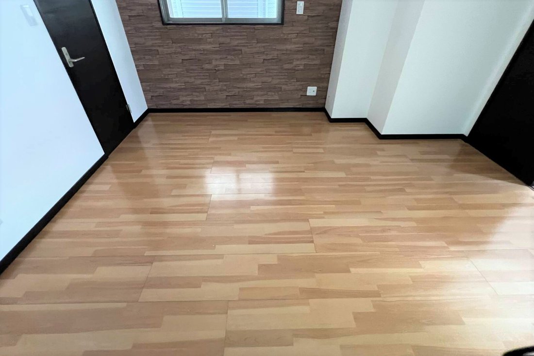 Condo in Chiba, Chiba, Japan 5 - 17956397