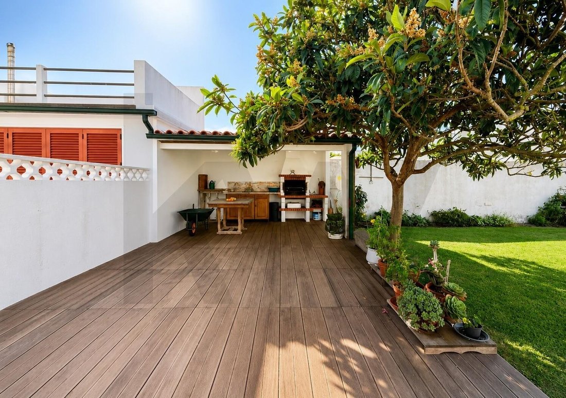 Townhouse in Sao Pedro, Coimbra District, Portugal 1 - 17956731