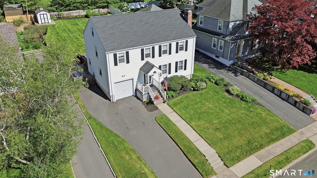 House in West Hartford, Connecticut, United States 3 - 17956480