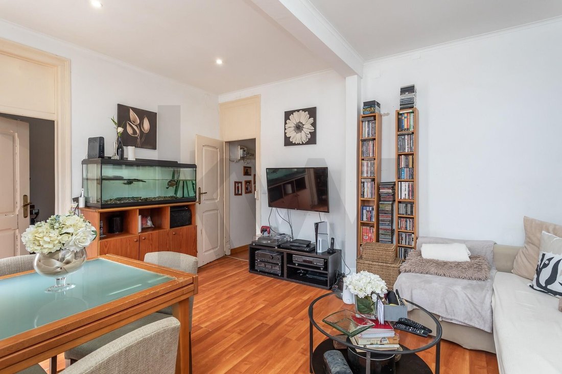 Apartment in Arroios, Lisbon, Portugal 3 - 17956846