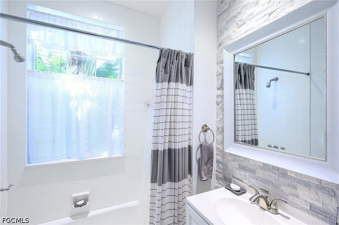 Condo in Naples, Florida, United States 5 - 17956100