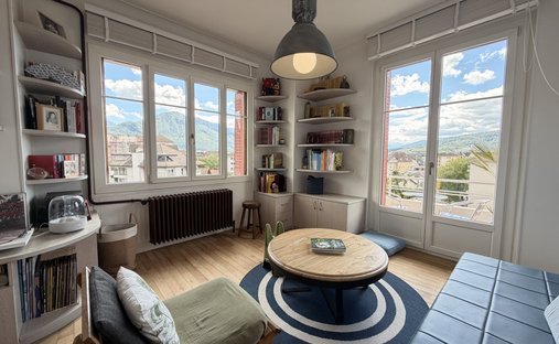 Appartamento a Annecy, Alvernia-Rodano-Alpi, Francia 1