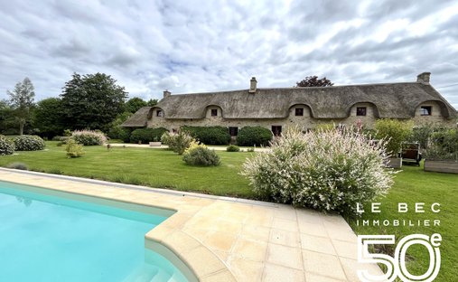 House in Locqueltas, Brittany, France 1
