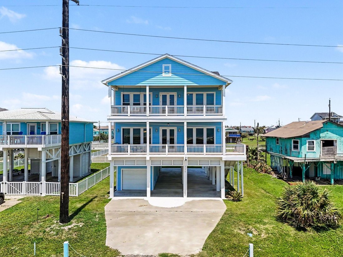 House in Galveston, Texas, United States 2 - 17956238