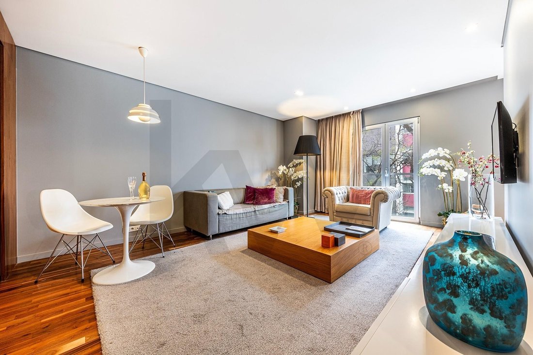 Apartment in Santo Antonio, Lisbon, Portugal 1 - 17956767