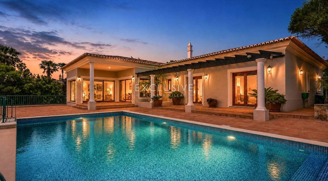 Villa in Santa Barbara de Nexe, Algarve, Portugal 2 - 17948785